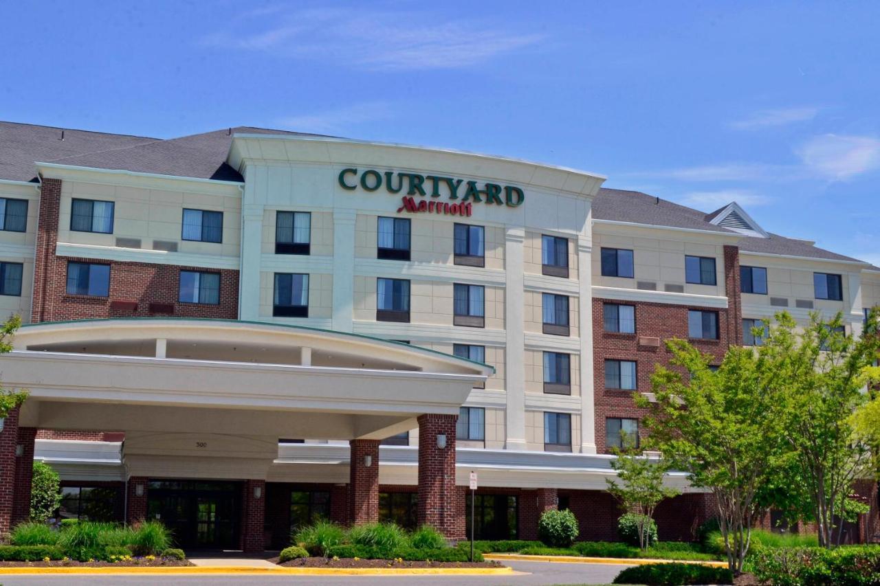 Courtyard By Marriott Winchester Medical Center Exterior photo
